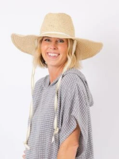 Hat Attack Elle Chinstrap STRAW -Deals Clothing Shop 69604A617404000Product 01