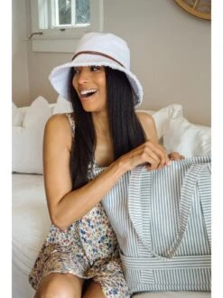 HAT ATTACK FRINGED BUCKET HAT WHITE -Deals Clothing Shop 86E4F3FCDBC4WHTPRODUCT 03