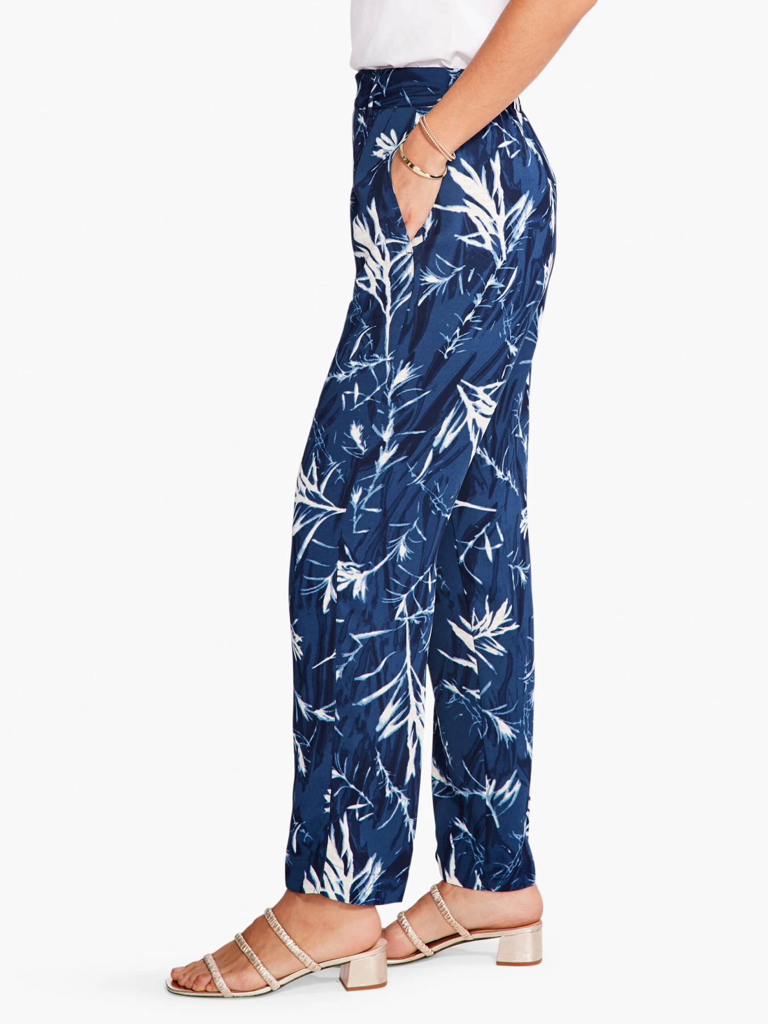 Vintage Botanical Relaxed Trouser BLUE MULTI 4 Vintage Botanical Relaxed Trouser BLUE MULTI - Image 2