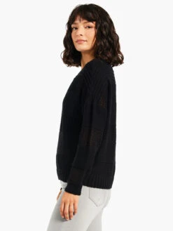 Mesh Mix Sweater -Deals Clothing Shop W231163BLXPRODUCT 02